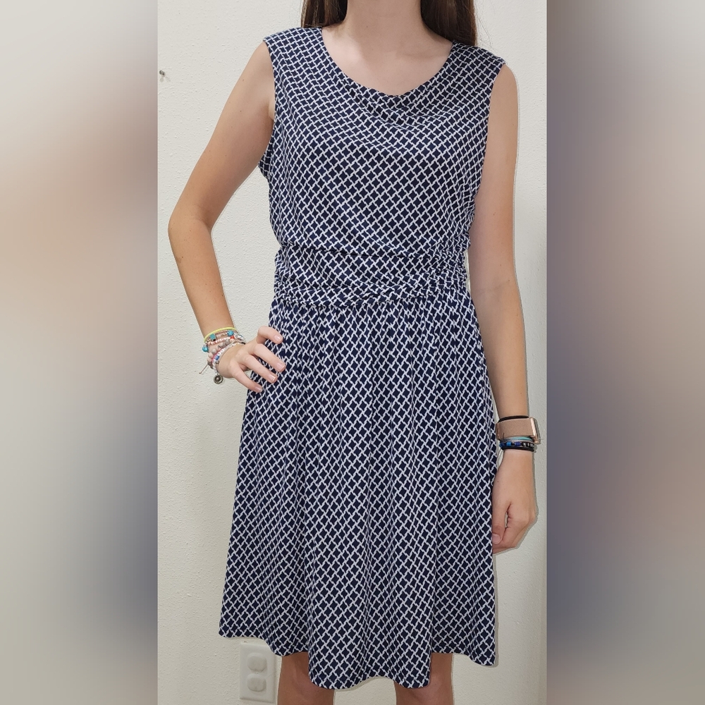 KAILEIGH NAVY BLUE AND WHITE DRESS